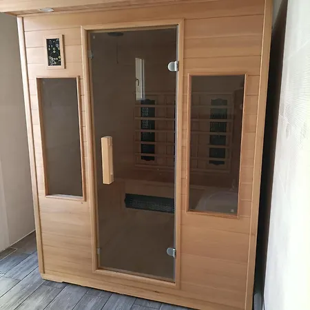 La Grimodiere En Rez De Chaussee Bed & Breakfast 3*